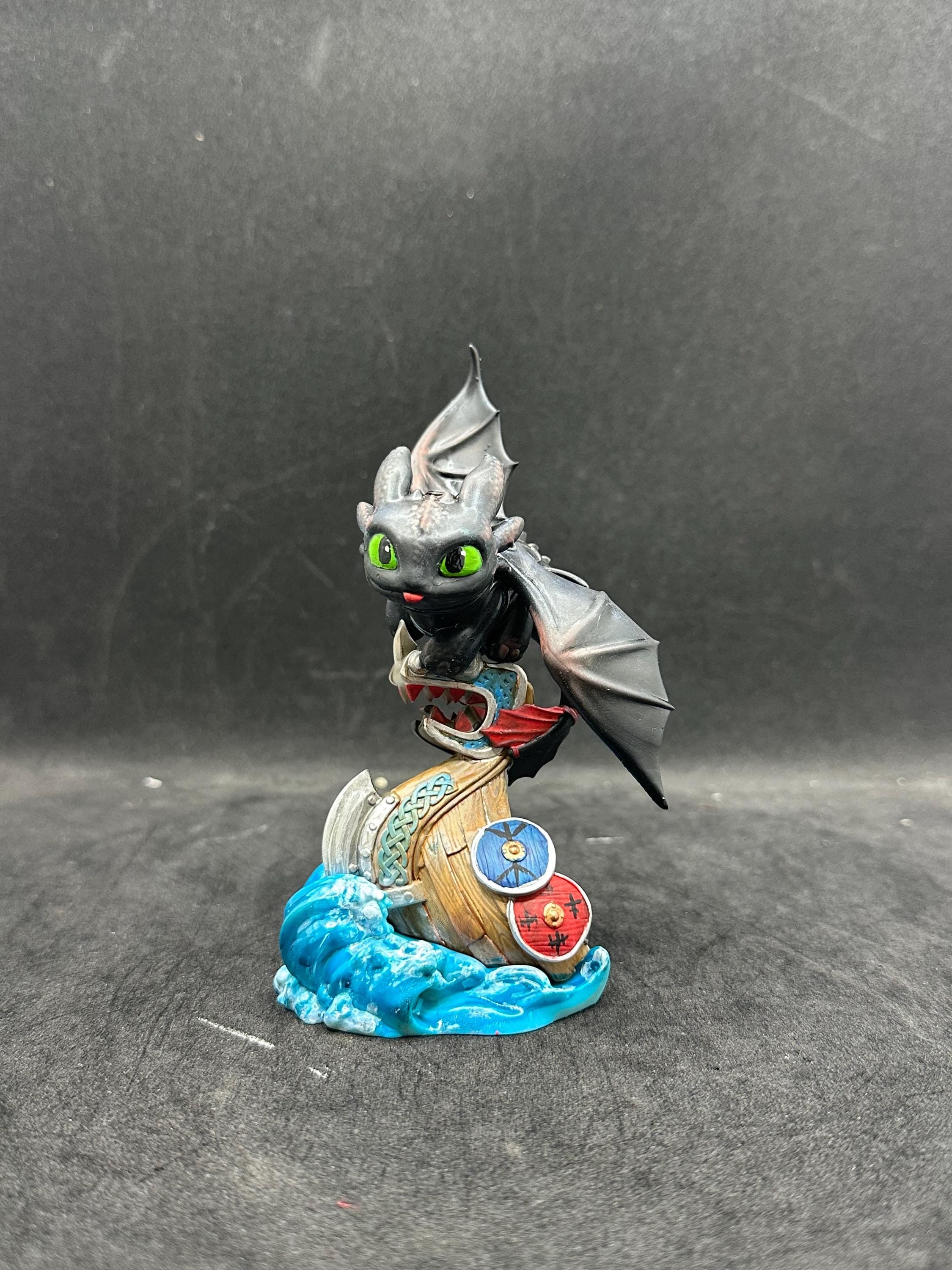 Toothless Chibi Night Fury Figure - Hand-Painted Resin How to Train Your Dragon Fan Art