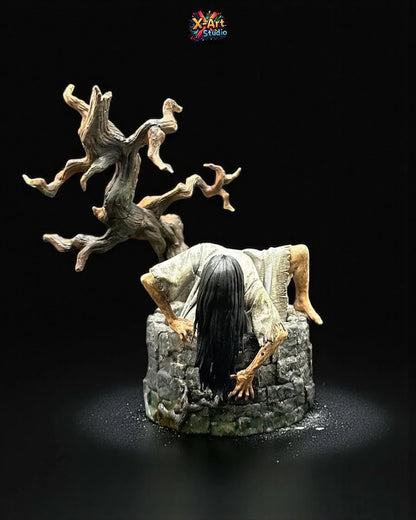 Samara Morgan: Crawling from the Well (The Ring Movie) - Hand-Painted 3D Resin Figure