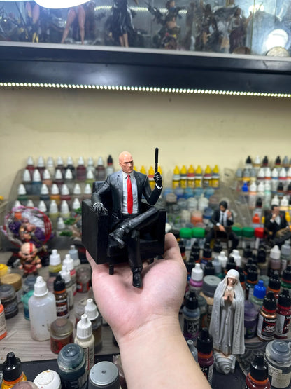 Hitman - Agent 47 is ready for the contract - Hand-Painted 3D Resin Figure