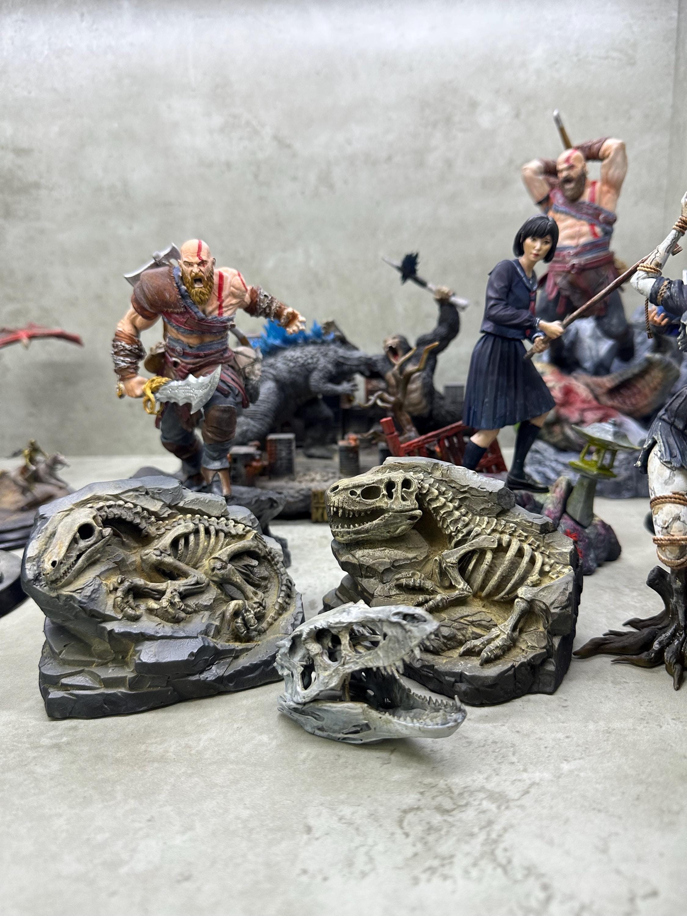 Hand-Painted T-Rex & Raptor Fossil Set – Exclusive Skull Replica Gift