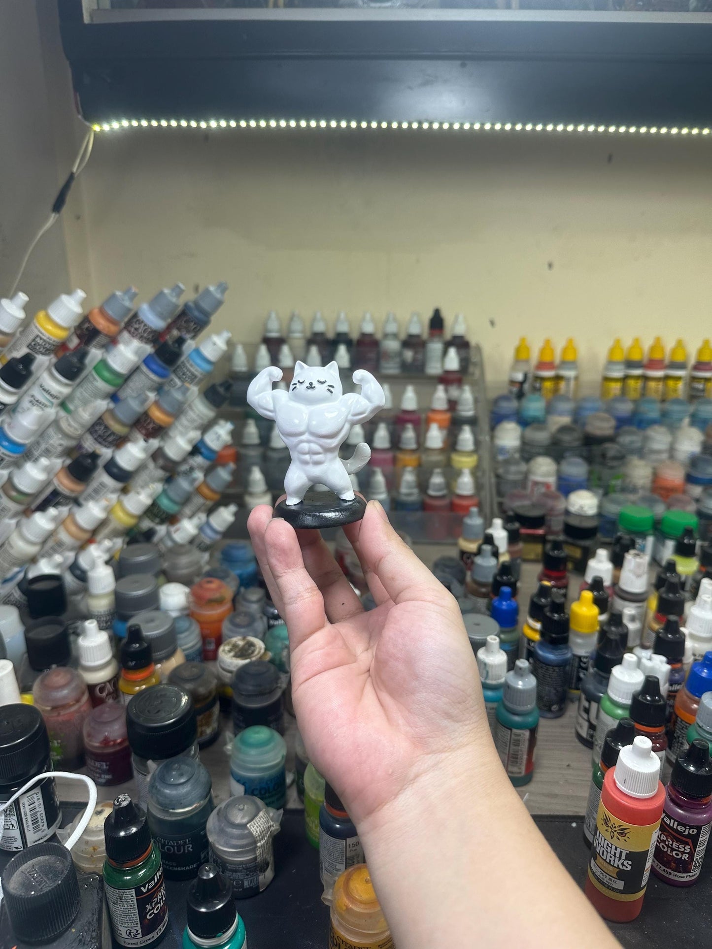 Muscular Cat Figurine – Hand-Painted Resin Meme Desk Decor Statue