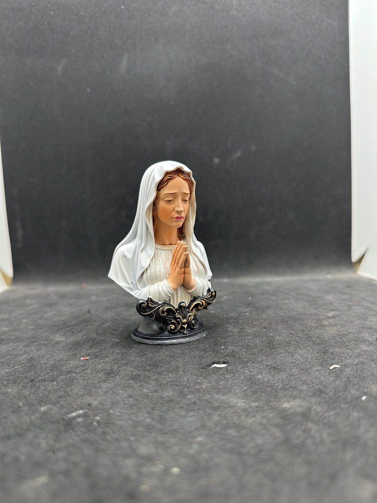 Hand-Painted Resin Virgin Mary Statue, Catholic Prayer Sculpture, Spiritual Desk Decor