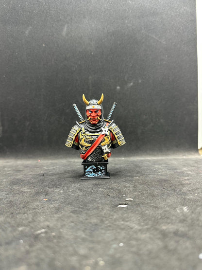 Hand-Painted Resin Ninja Oni Mask Bust – Japanese Warrior Demon Sculpture Desk Decor