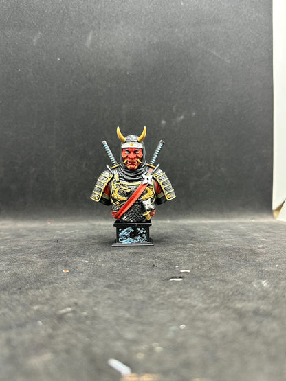 Hand-Painted Resin Ninja Oni Mask Bust – Japanese Warrior Demon Sculpture Desk Decor